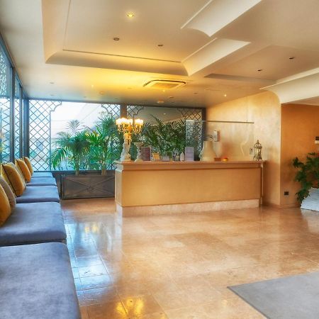 Hotel Europa Pallazzolo sullʼOglio المظهر الخارجي الصورة